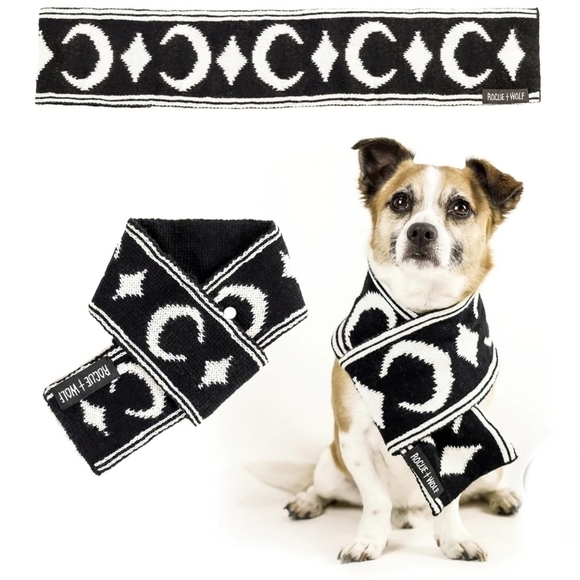 Rogue + Wolf ✦ “Moon Pupper” Knit Pet Scarf ✦ Black Vegan Yarn Celestial Print - Picture 12 of 16
